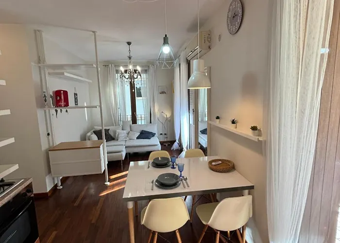 Michelangelo Apartment *